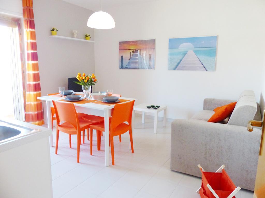 Siciliacasevacanze - Villa Venere Marina di Ragusa Ruang foto
